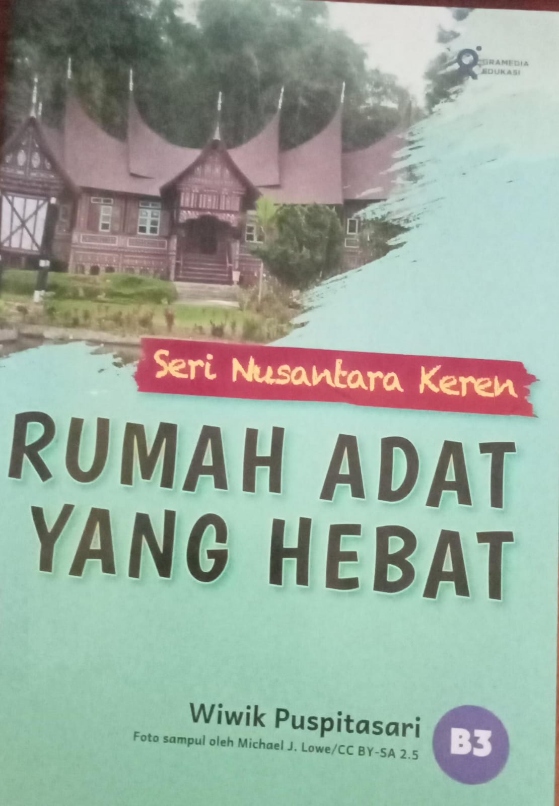 SERI NUSANTARA KEREN RUMAH ADAT YANG HEBAT